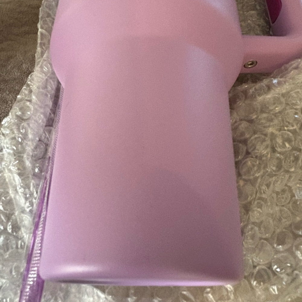 Olivia Rodrigo Purple Tumbler with Artistic Design NWT! - Picture 3 of 10